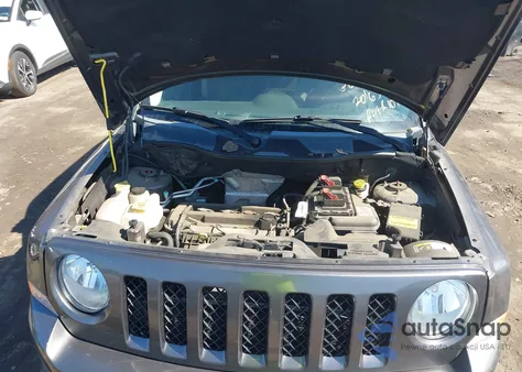 2016 Jeep Patriot Sport z USA, uszkodzony, nr VIN 1C4NJPBA6GD719869